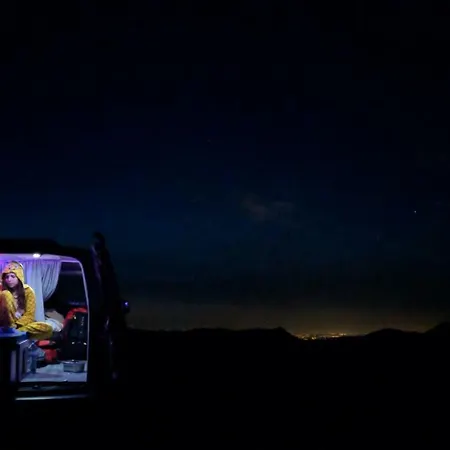 Roadcampers Sunny Locations キャンプ場 *