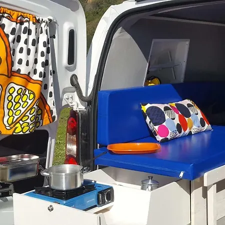 Roadcampers Sunny Locations キャンプ場 *