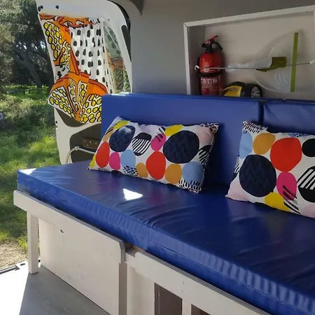 キャンプ場 Roadcampers Sunny Locations ロウレス